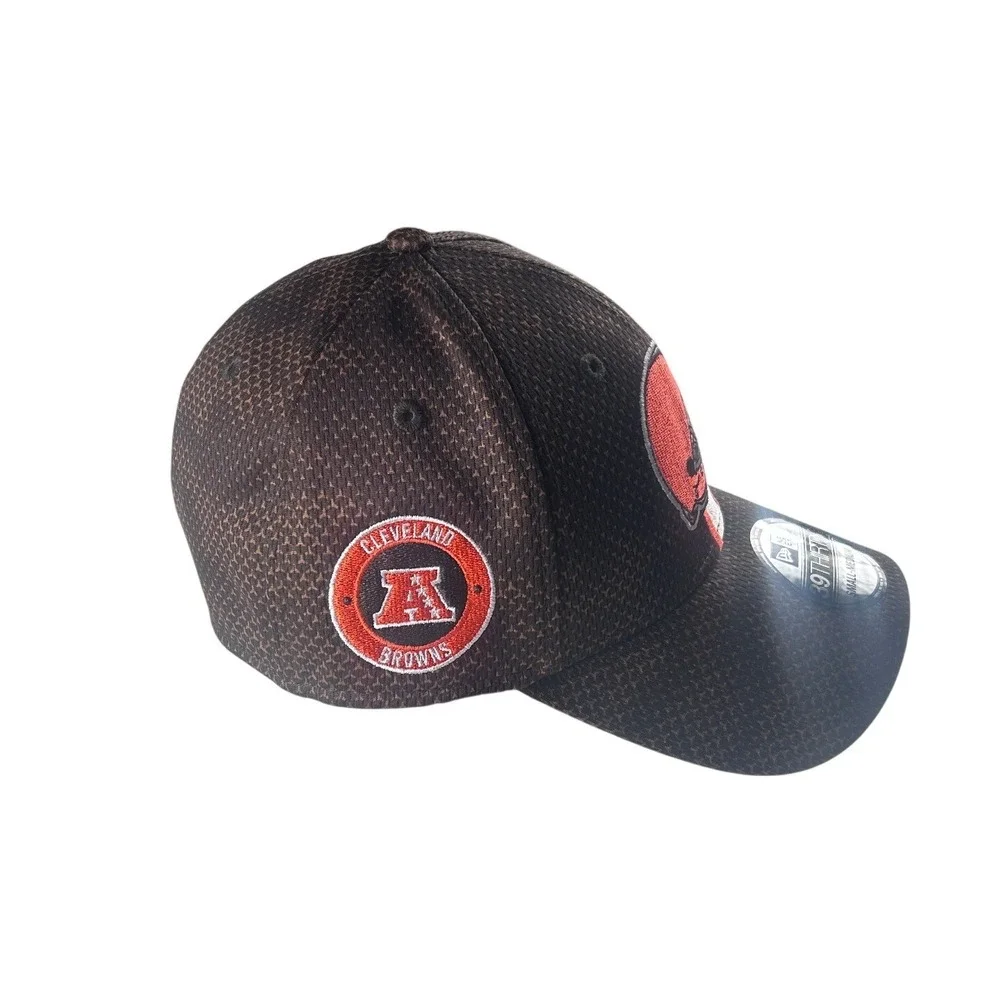 New Era Cleveland Browns‎ NFL 39THIRTY On-Field Hat Brown Small-Medium NEW